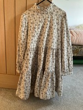 Olive clothing dress - fits