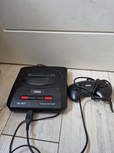 Sega megadrive console - sega,