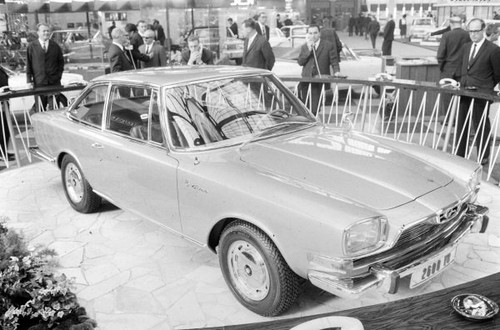 Glas 2600 motor show - 2600, v8