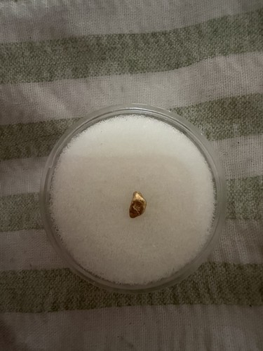 Gold nugget 24g - gold, 0.24g
