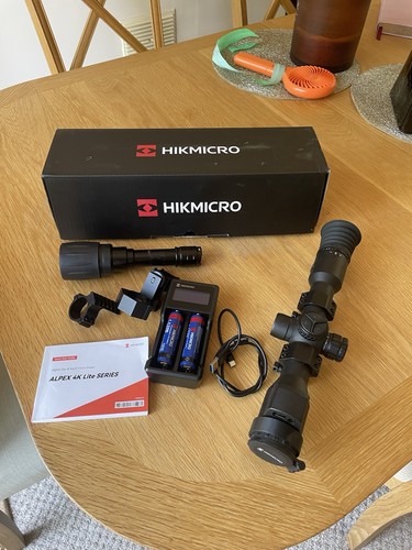 Hikmicro alpex lrf - hikmicro, night