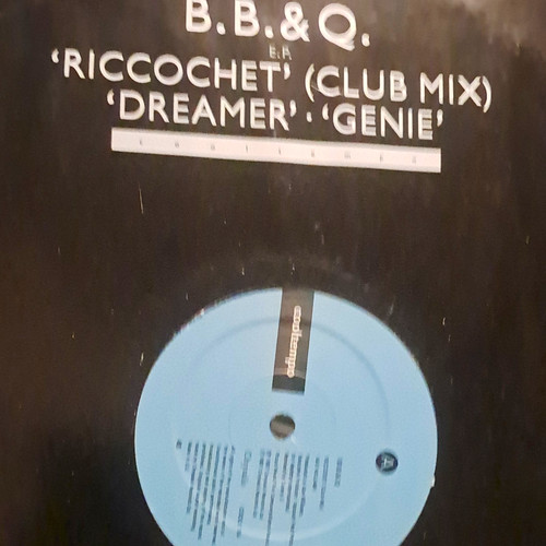Band riccochet - b.b., &