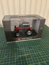 Universal Hobbies - Massey