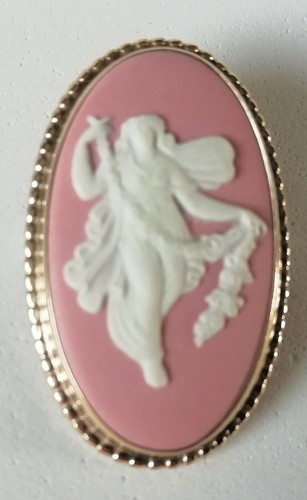 Wedgwood jasper pink brooch - wedgwood,