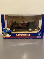 CORGI BATMOBILE DC COMICS
