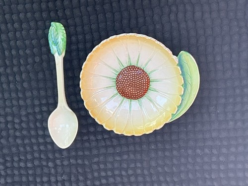 Carlton ware sunflower plate - ware,