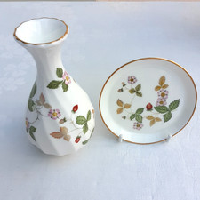 Wedgwood Wild Strawberry