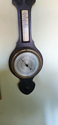 Vintage british made aneroid - vintage,