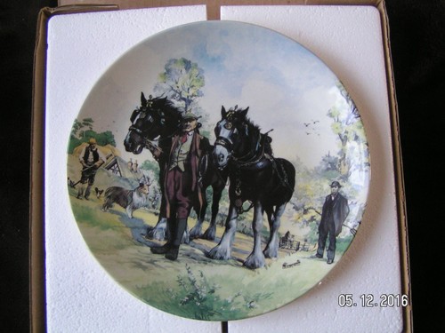 Danbury mint bone - mint,