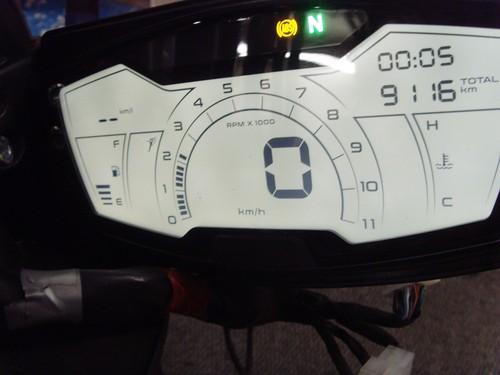Aprilia tuono 125 - 125,