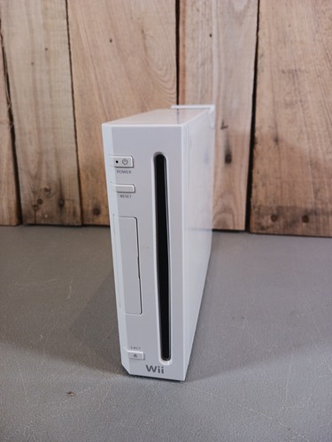 Nintendo wii console white - nintendo,