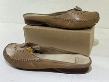 CLARKS Beige  Leather Ladies Flat Moccasin Shoes UK Size 6.5