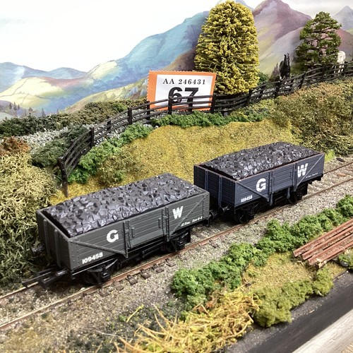 Dapol b18 airfix 00 gauge - 2x,