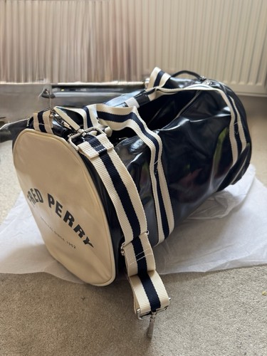 Fred perry classic barrel bag - barrel,