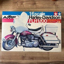 1/6 HARLEY DAVIDSON FLH1200