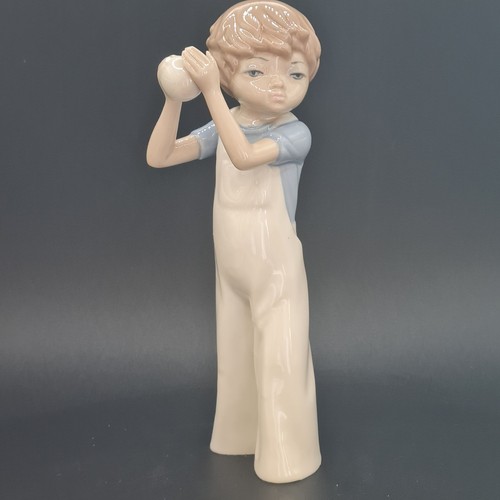 Casades ceramic boy - casades,, throwing