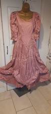 Vintage ballgown with puffy