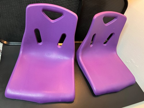 Small plastic seat legs - small, w/o