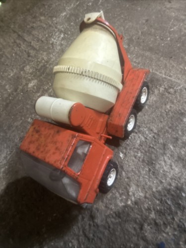 Vintage tonka cement - cement, truck
