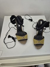 Zara Trafaluc Women's Tigh High Heels Yellow Shoes Size UK 6 In Good Condition. 