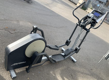 Life Fitness  X3 Elliptical Cross Trainer