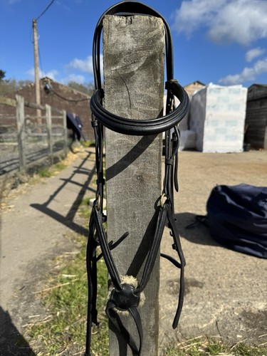 Black equipe bridle parts - black,
