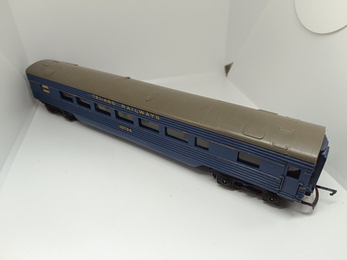 Triang transcontinental coach - transcontinental,