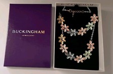 Women's Buckingham Jewellery