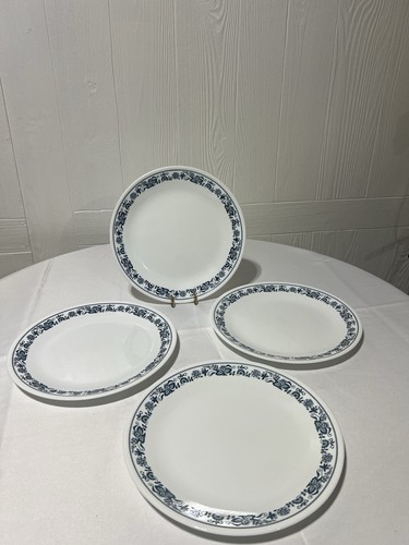 Corelle dinner plates old - corelle,