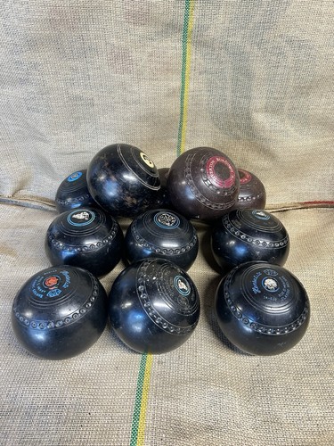 Vintage lawn bowls set x11 - vintage,