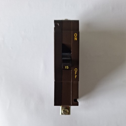 Crabtree 15a breaker - crabtree,