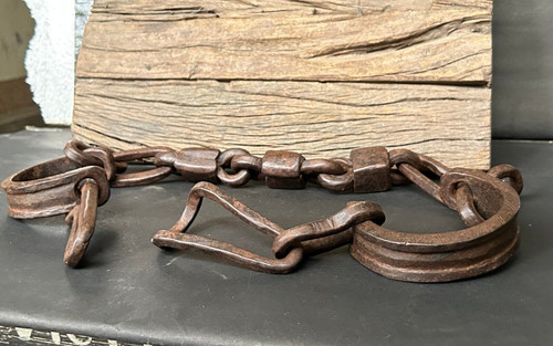Rare old vintage primitive - rare,