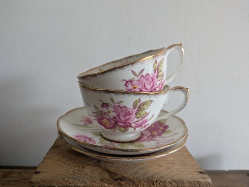 Roslyn fine bone china - fine,