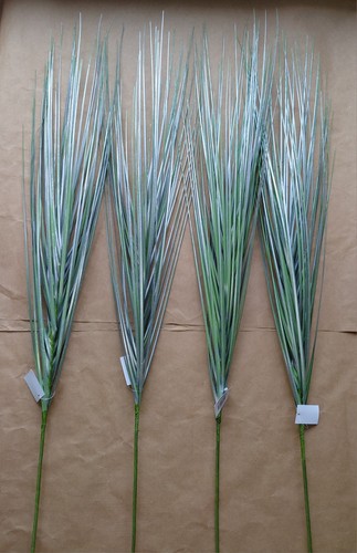 Artificial silver glitter - x4,