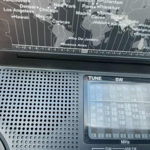 Sony icf sw12 world time - time, 11