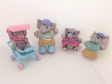 Mattel Furryville Elephant Family 2005 - The Elafontaines at the Sea Toy Playset