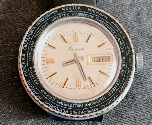 Raketa world time - world,