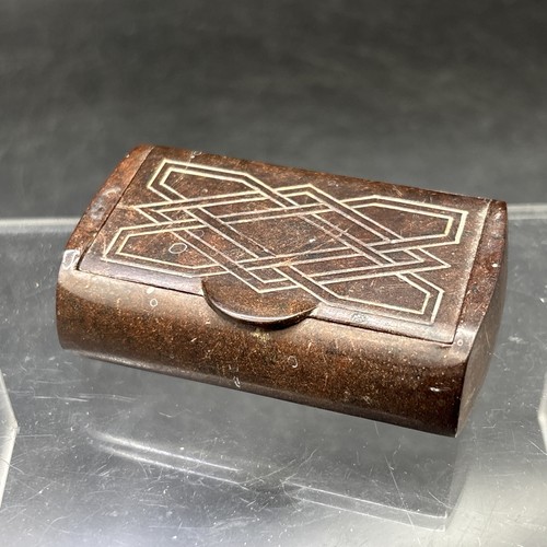 Bakelite snuff box - bakelite,