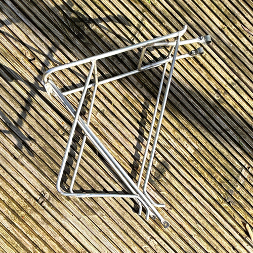 Tonard touring bike - , rack