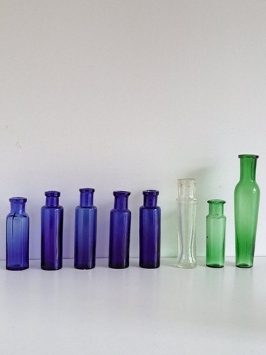 Group glass poison - group, 8