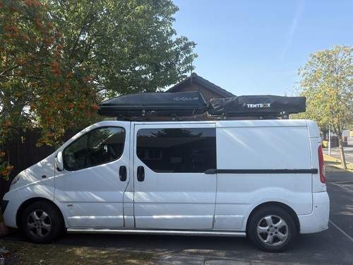 Vauxhall vivaro lwb campervan - vivaro,