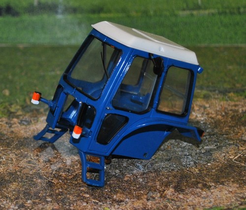 Britains ford 6600 - 1/32, 6600,7600