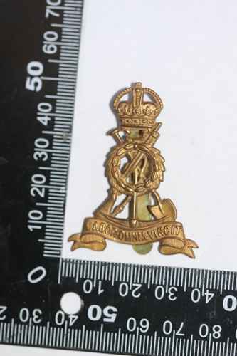 British army metal cap - british,