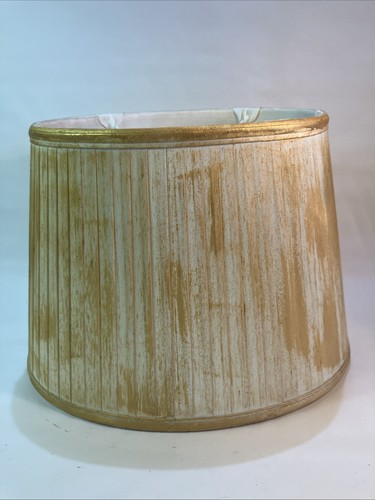 Rochamp hand made lamp shade - hand,