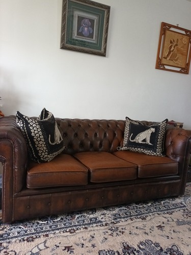 Chesterfield leather sofa - chesterfield,