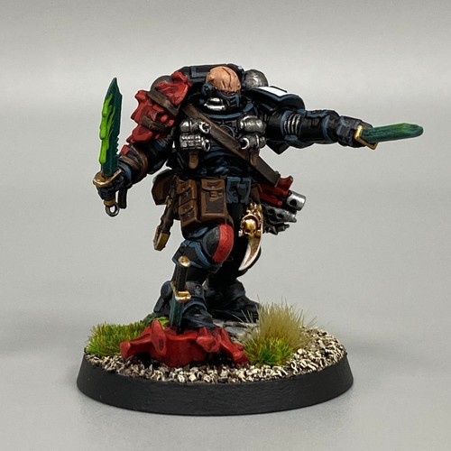 Lieutenant phobos armour - lieutenant,