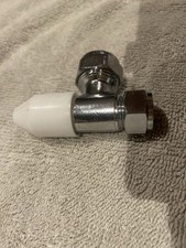 10mm  Lock shield Radiator Valve With White Cap X 1