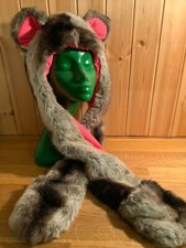 Spirithoods KIDS Faux Fur authentic spirithood , rare , 2011/12