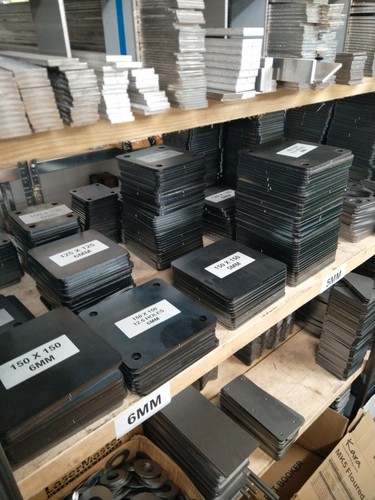 Steel square plates welding - square,