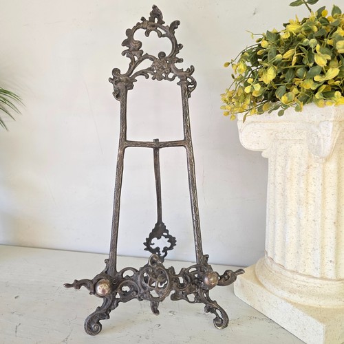 Antique silver easel holder - silver,